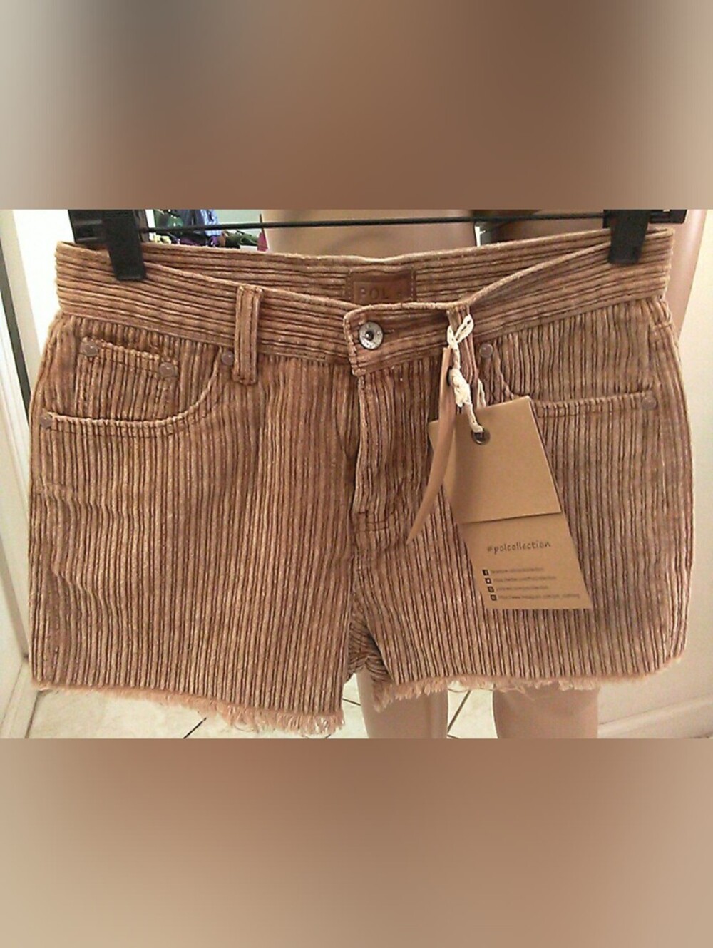 NWT POL Brown Ribbed Corduroy Shorts RAW HEM HEART BUTTON 🔥🔥 SZ. SM